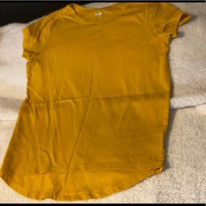 Bundle of 2 Old Navy T-shirts